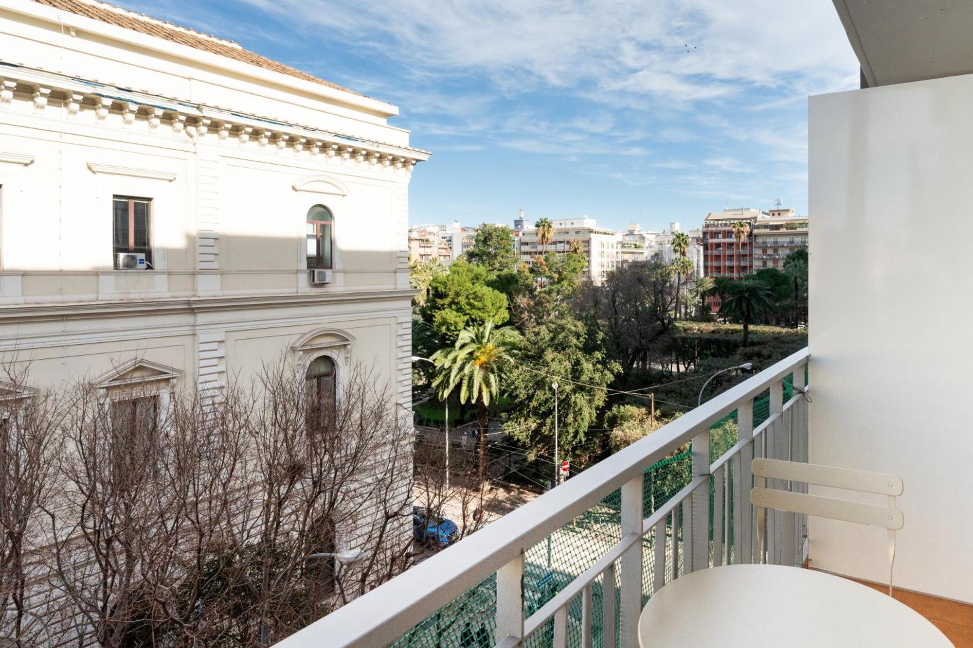 Gasthuis Barirooms - Crisanzio Bari